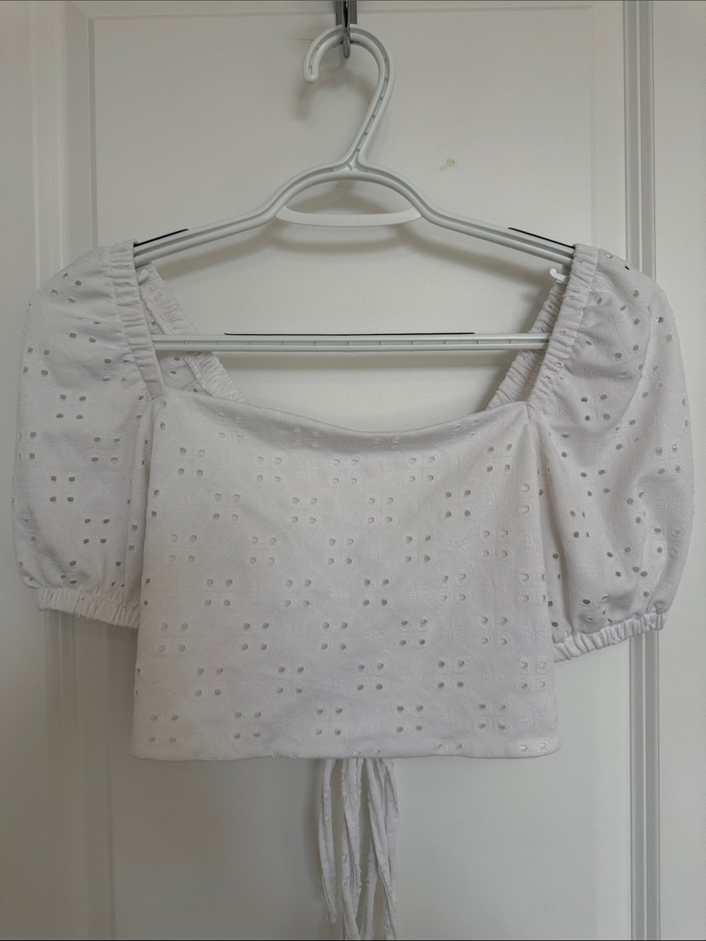 White Puff-Sleeve Crop Top